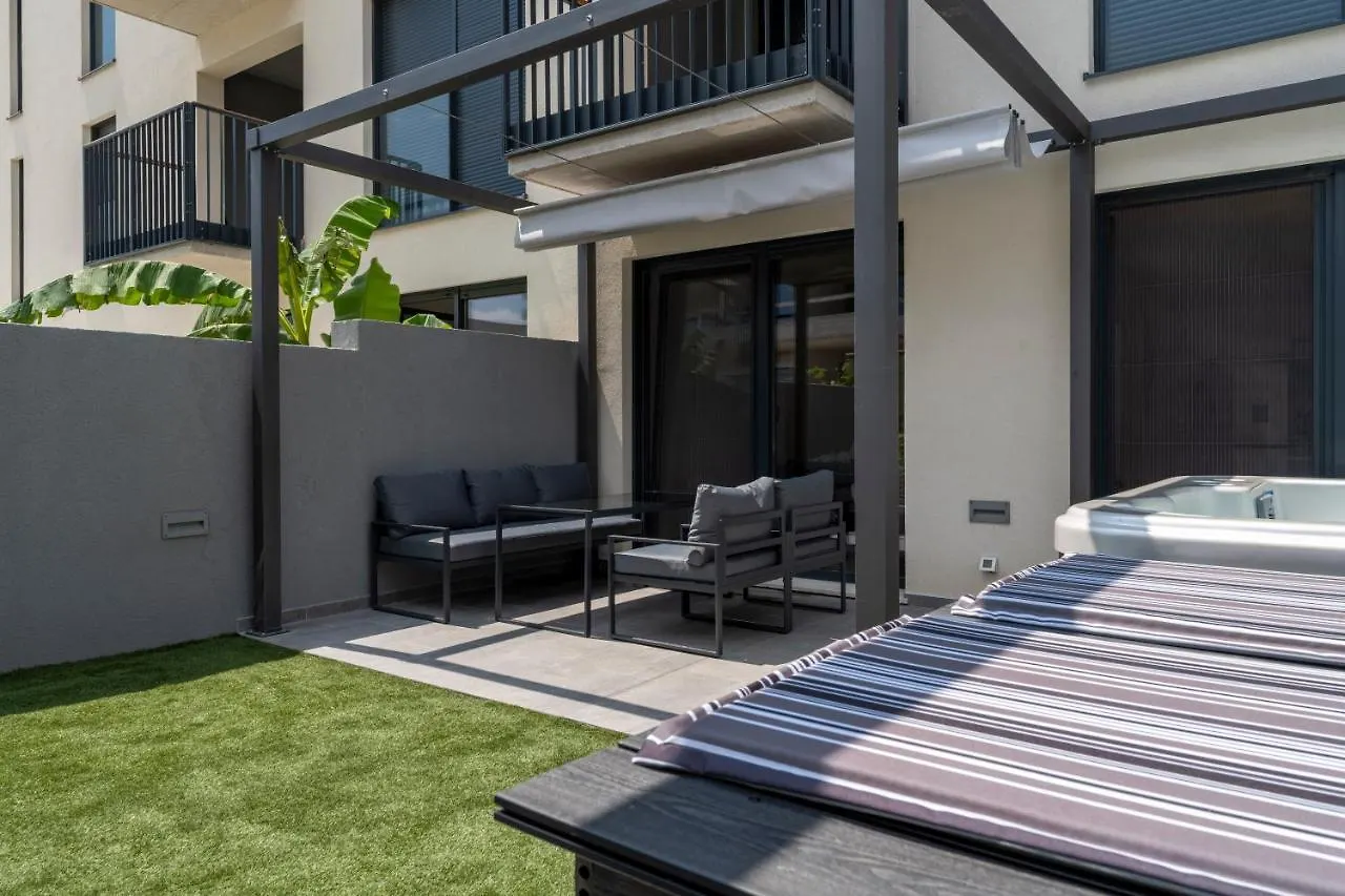 Lu Apartments Сплит